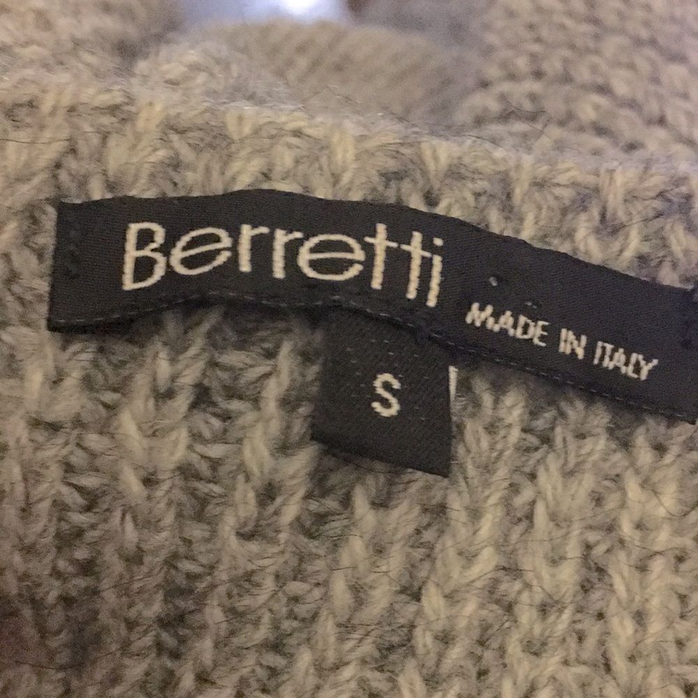 Berretti Gray Knit Sweater Top Size Small - Picture 7 of 8